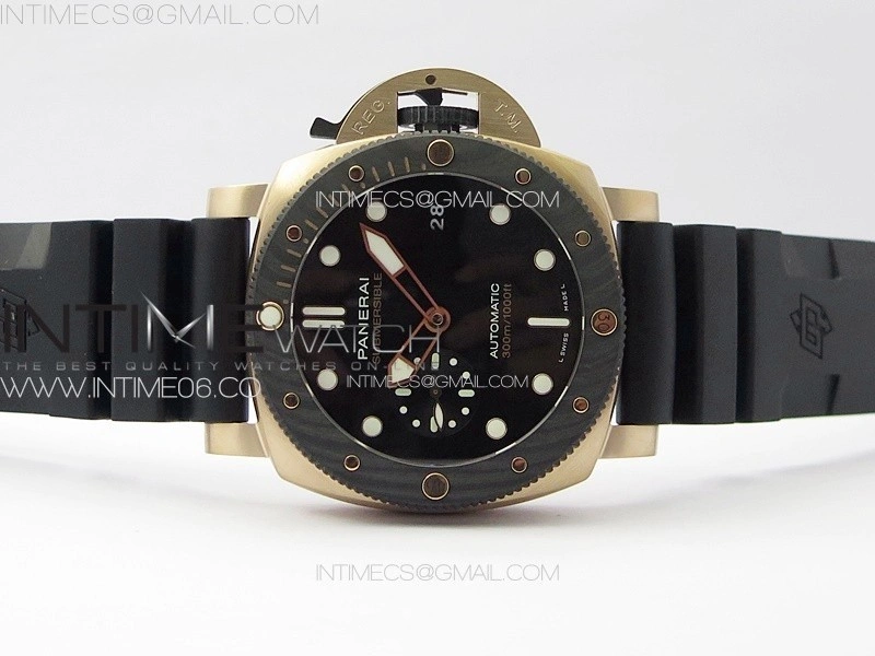 PAM1070 W VSF 1:1 Best Edition Black Dial on Black Rubber Strap P.900 Super Clone